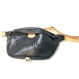 Glamaholic Fanny Pack Black x Black Signature Logo